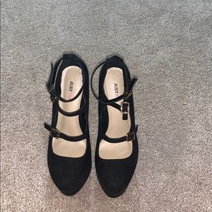Three strap Platform Black Suede heels